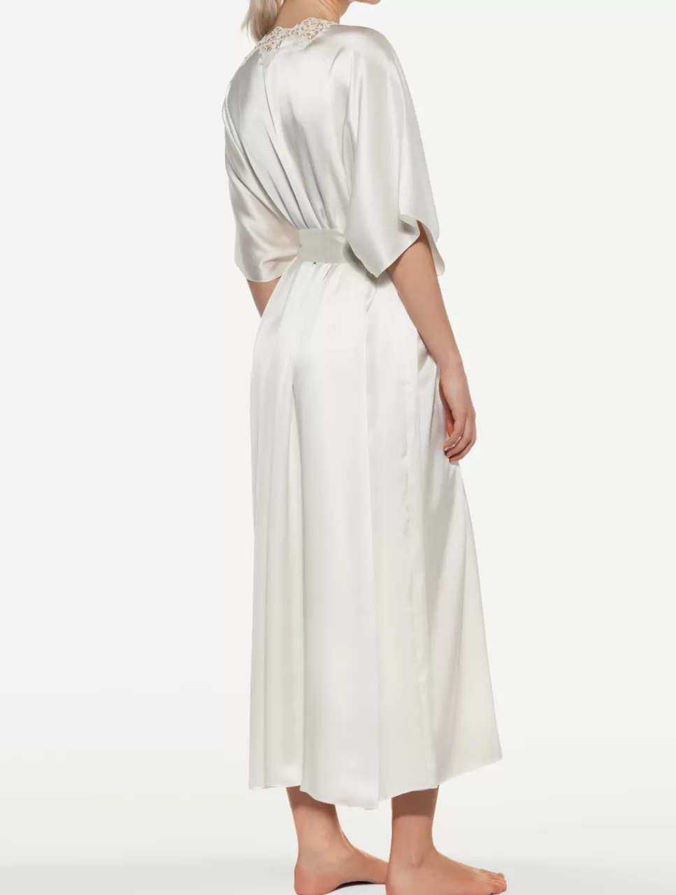 La Perla Bata Larga De Seda Blanquecina Con Macramé OffWhite Cheap